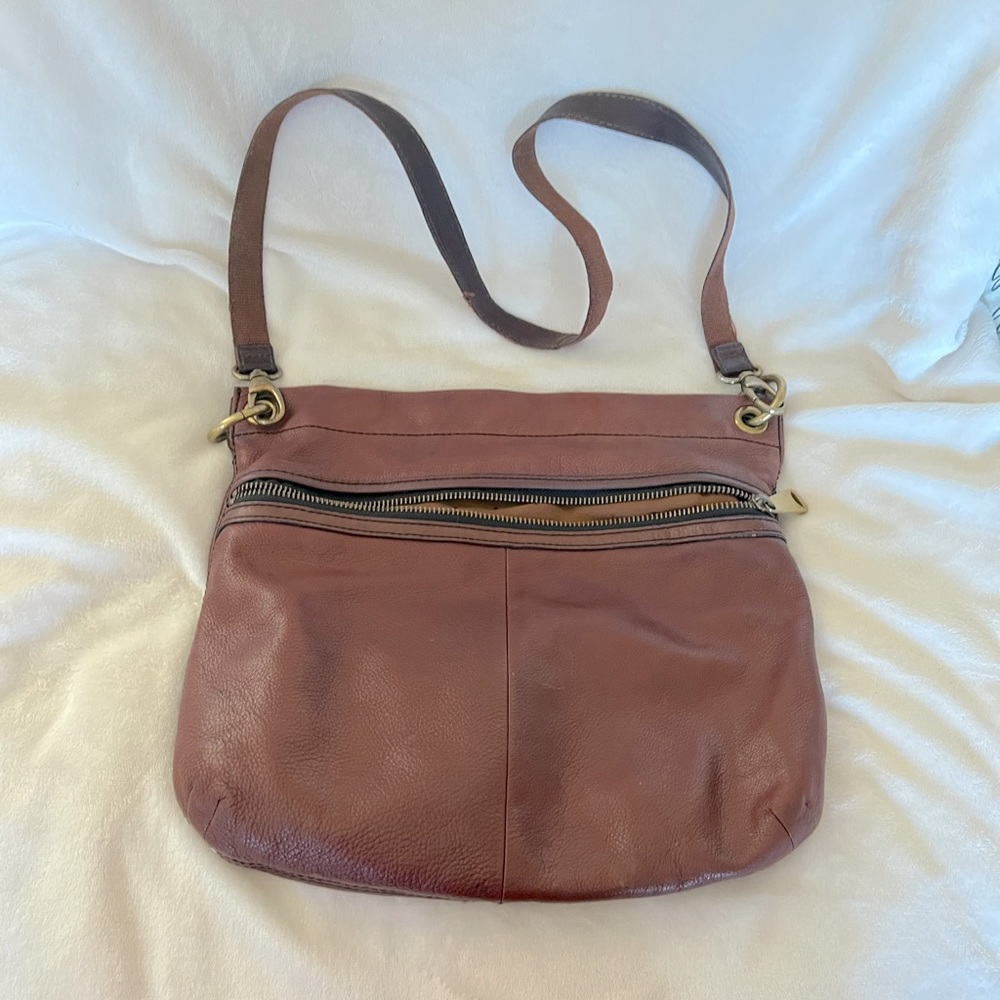 Fossil 2 Section Shoulder Bag Brass Hardware Euc 1 Strap Zips Snaps